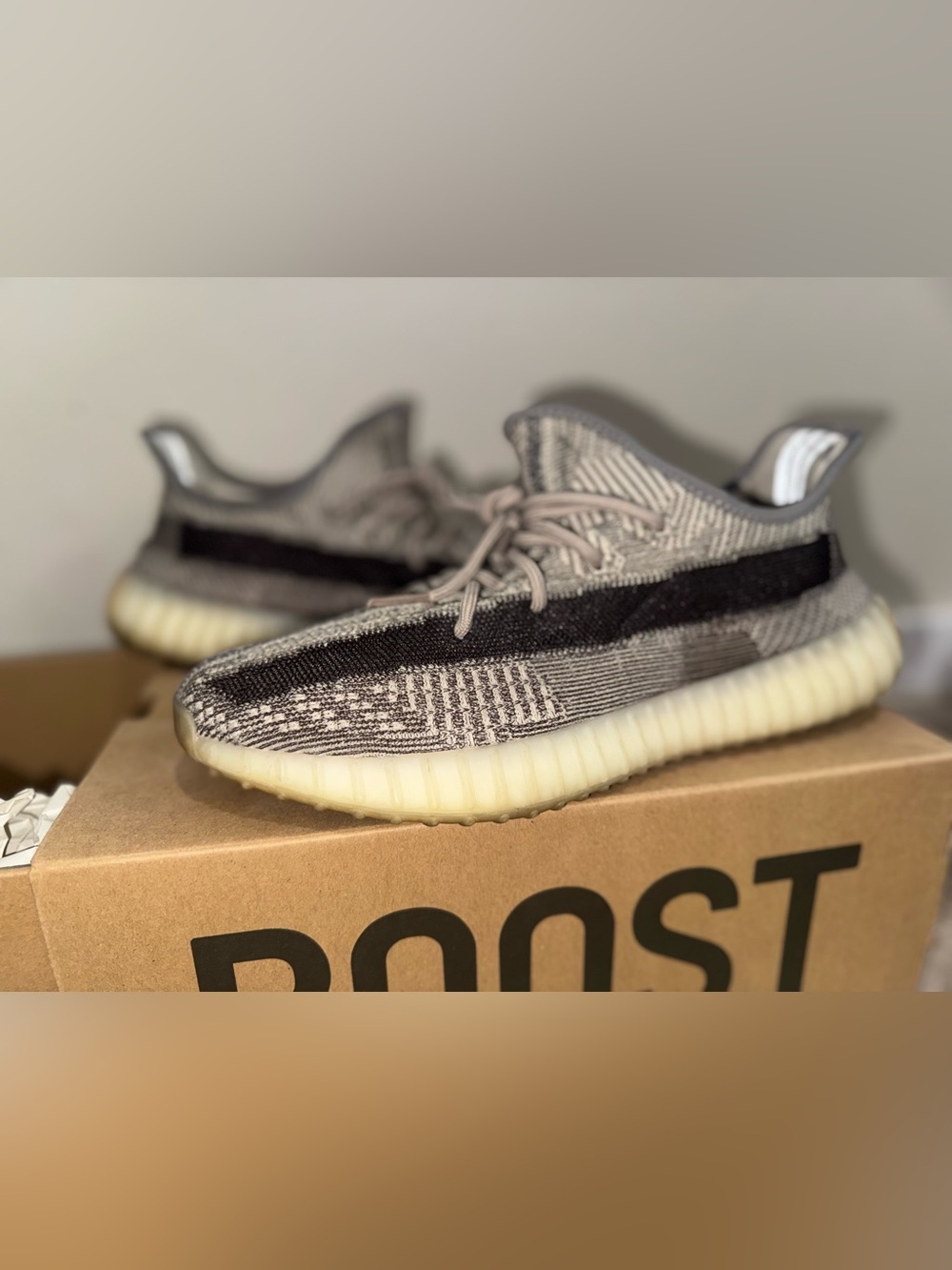 Yeezy Boost 350 V2